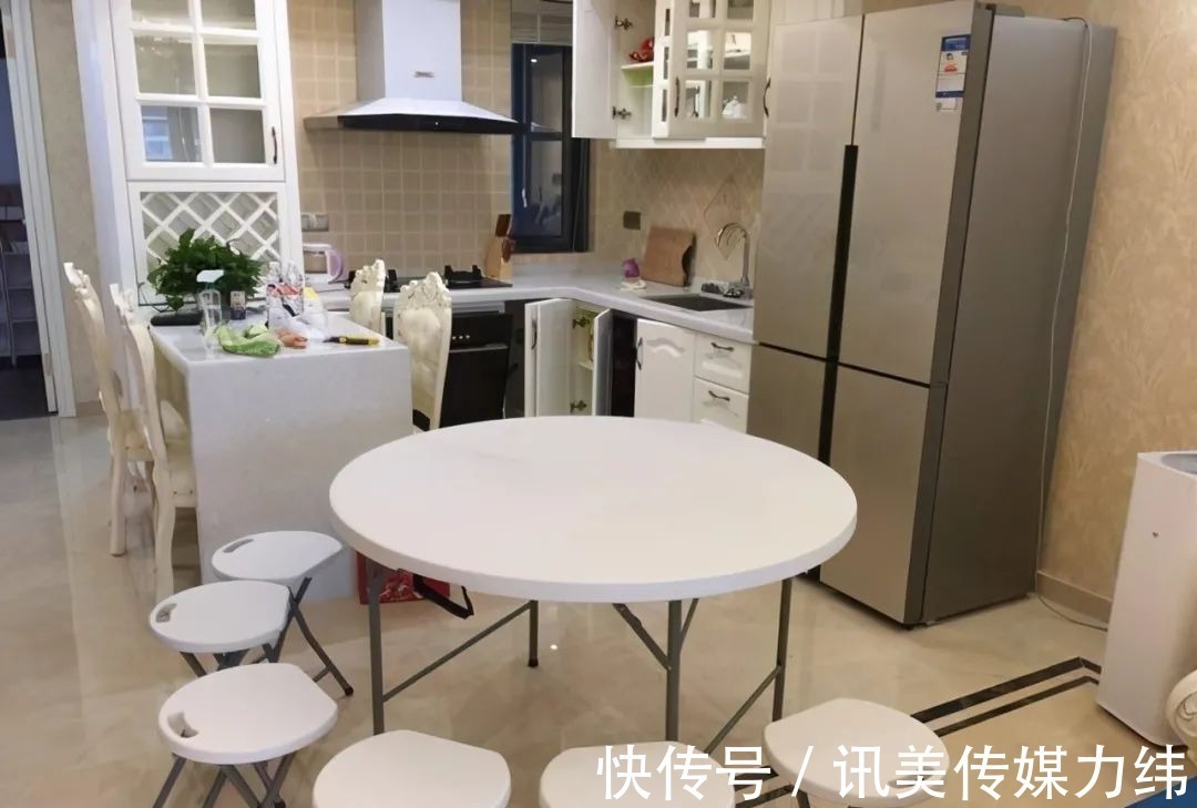 壁纸|新房完工1个月就准备搬,捡漏买大牌家具店的样品,性价比没得说