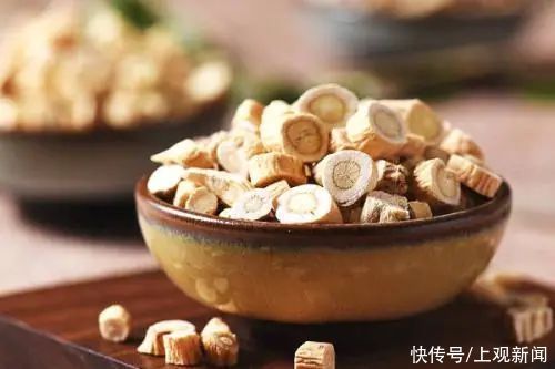 用黄芪的话|注意！用它泡水大补，但你未必适合