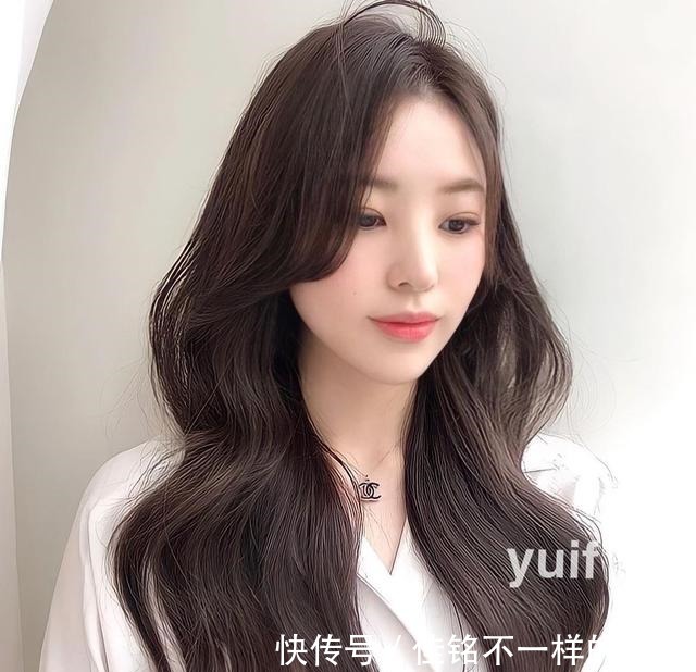 发量 女发这样做,没想到如此美,是该换一换自己的发型了!