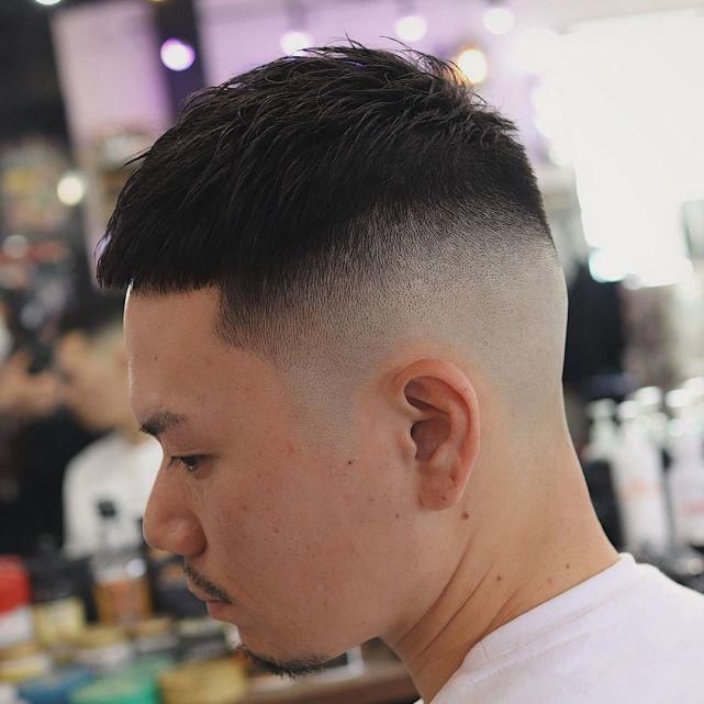 男发无论怎么剪，还是两侧推短受欢迎，越来越多男士这样剪