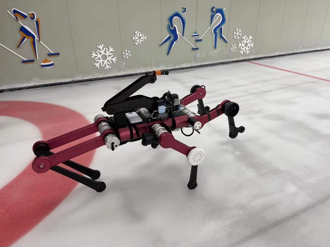 上海交通大学|上海交通大学创新研发，世界首款模仿人投掷冰壶的六足机器人“选手”亮相冬