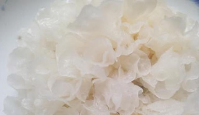 劲儿|“一白遮百丑”,孕妈在孕期可劲儿吃4物,或排出体内胎毒