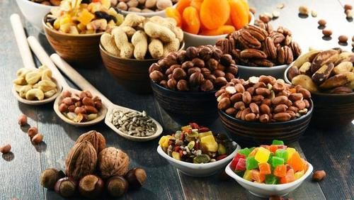 胆固醇|早上起床喝一杯温水，能降血脂吗？文章中或告诉你答案