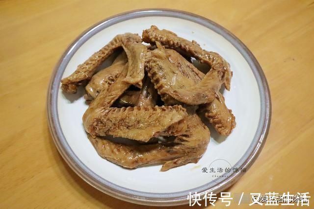 腐竹块|儿子不在家，80后两口的晚餐，有荤有素，网友：简单吃也很满足