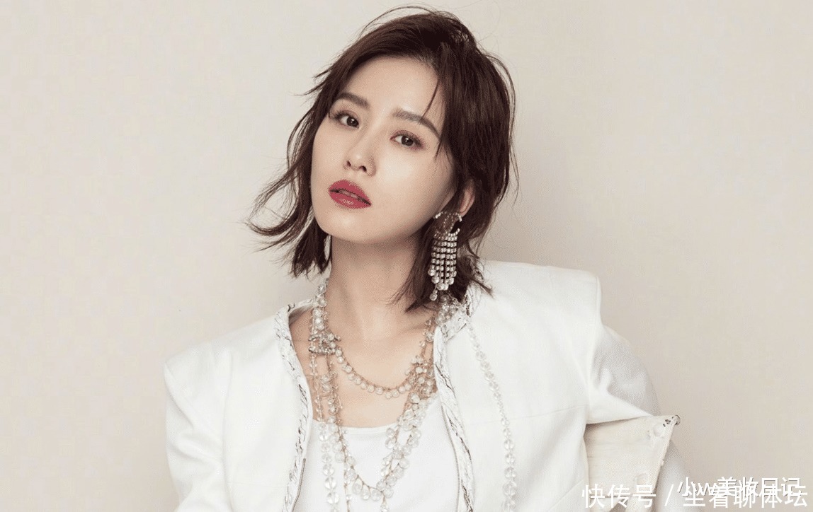 为什么有的人五官不精致却很耐看一般有3个细节,高级有气质