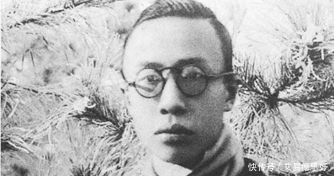 溥仪皇帝|老头到故宫门口,售票员不让进,老头:我来拿龙椅下的一件宝贝