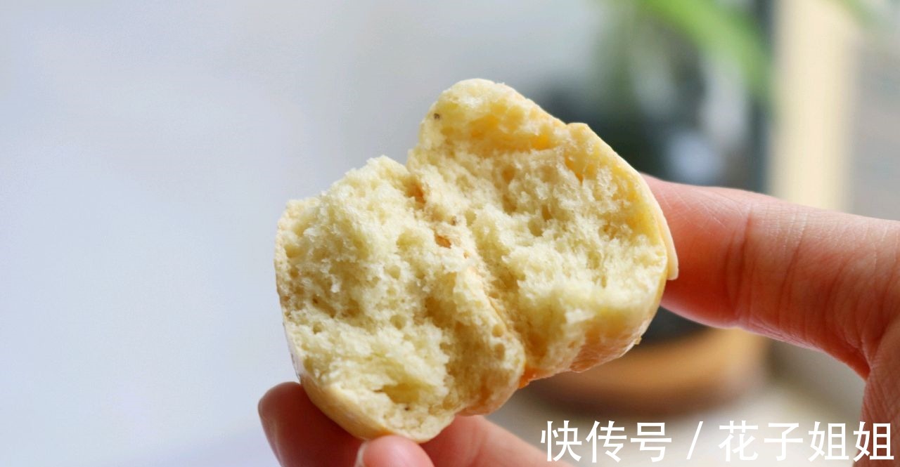 好吃又好看的香蕉杏仁小饼,轻奢美食,做法简单,教你在家做!