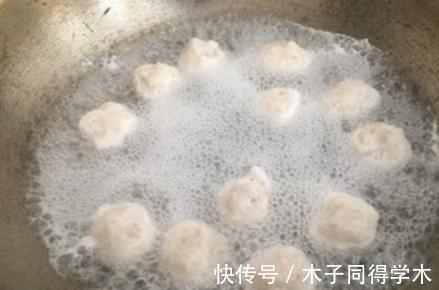 鱼丸的做法原来如此简单,嫩滑Q弹,干净卫生无添加,鱼香四溢