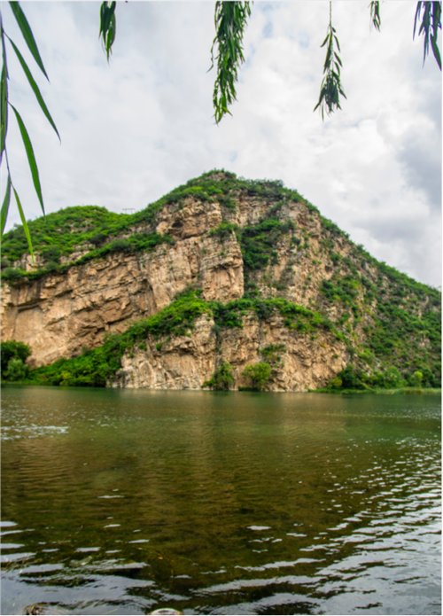 奇观|房山区探秘七渡悬崖峭壁，赏自然生态地质奇观！