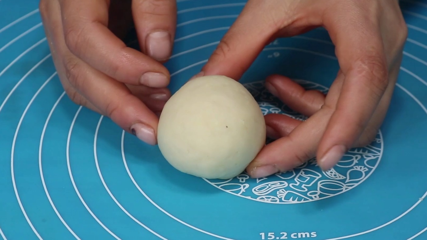 一碗面粉倒进滚烫开水中，瞬间变美味，好多人没吃过，高手在民间