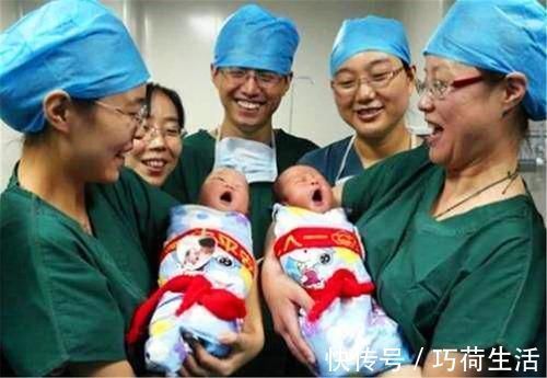 宝妈|奶水不够,双胞胎1个喂母乳,1个喂奶粉,3年后俩娃差距太明显