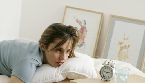 失眠“最怕”这几物,睡前吃一点,安神静气,一觉酣睡到天亮