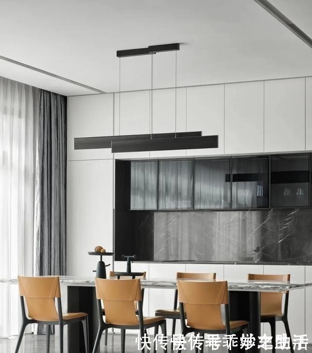 客厅|这才是最美别墅,484㎡新中式之风,里面的庭院水景,太美!