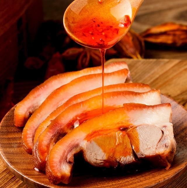 猪头肉|猪头肉不能经常吃?听完营养专家的说法后,我赶紧和我爸约法三章