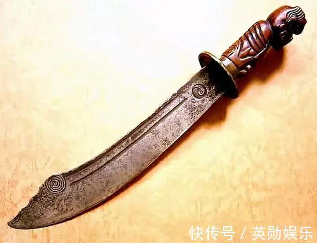 美婷!清代一桩奇案,祠堂连发命案,十九男身死,县令洒泪问斩三姐妹