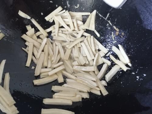 脏东西|脂肪最怕这蔬菜,坚持每周吃2次,减脂刮油,清理肠道“脏东西”!