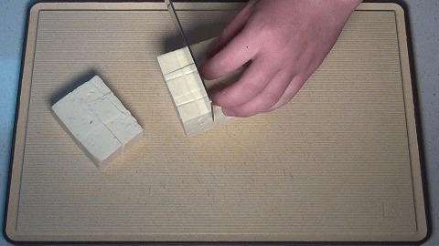 鱼头不是只能炖鱼汤,这样做更受欢迎