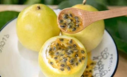 抗衰老|女生起床后吃4种“食物”，清宿便抗衰老，小肚腩悄悄消失了