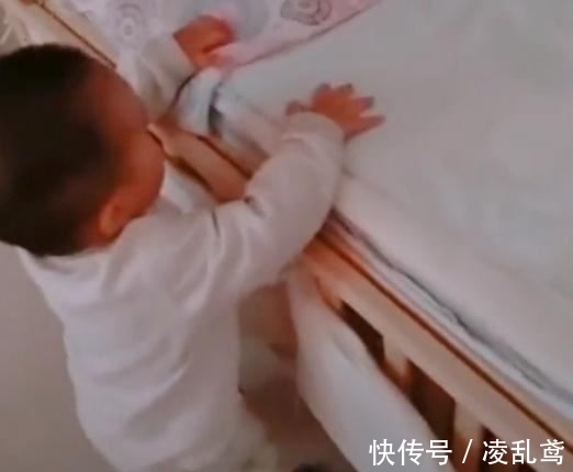 秘密书|宝宝困了要自己睡觉,爸爸跟着回房,看完服气:丈母娘厉害