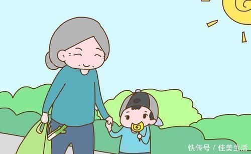 假带|有种无奈叫老一辈人“假带孩子”，自己赚足了面子，却坑了宝宝