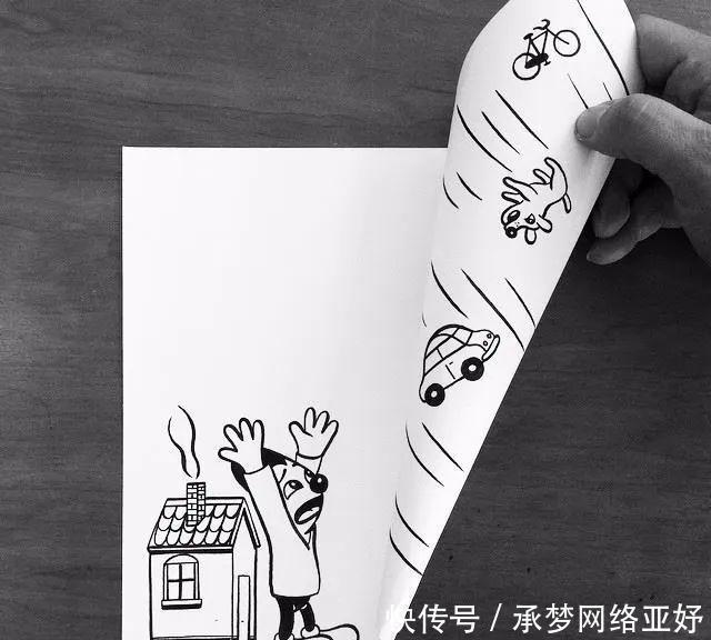 愤怒的小鸟!一张纸玩起了3D游戏,网友评论只有无聊又有才的人才能做到