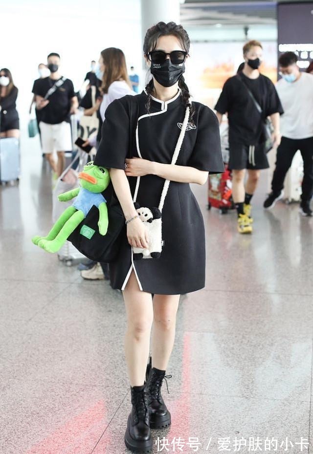 时尚|薇娅也很有东方韵味,穿短旗袍时髦有明星范,不当主播也能当模特