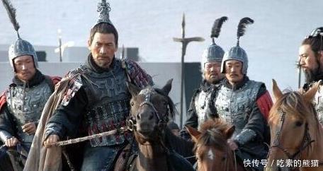 口渴|皇帝口渴,皇后给他端了一碗奶,并没有毒,但皇帝喝完却死掉了!