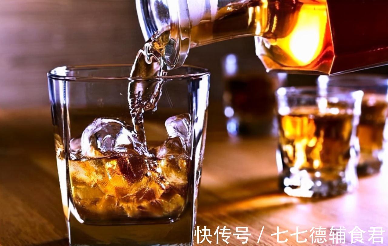 食物|韭菜是肝病的发物?医生提醒:养护肝脏,3种食物,需少吃