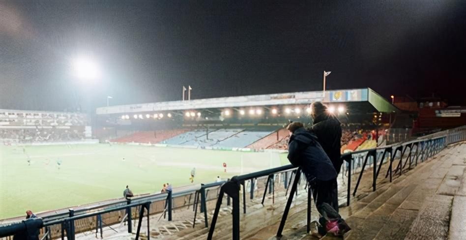 比赛|英超上座率奇观：温布利和温布尔登 两字之差相隔万里