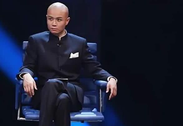 被网友“吐槽”的综艺跑男团被赶出学校,而它播了一期就被叫停