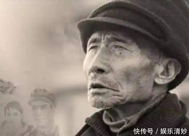 美军|志愿军高喊“向我开炮”后被俘,美军给三条路,他选了最后一条