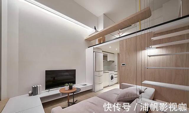卧室|一家三口人住16㎡的家,连床都没有,他们却说舒服得很!