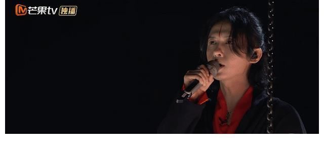 《披荆斩棘》突发意外,网友还原林志炫跌落实情,比正片严重很多