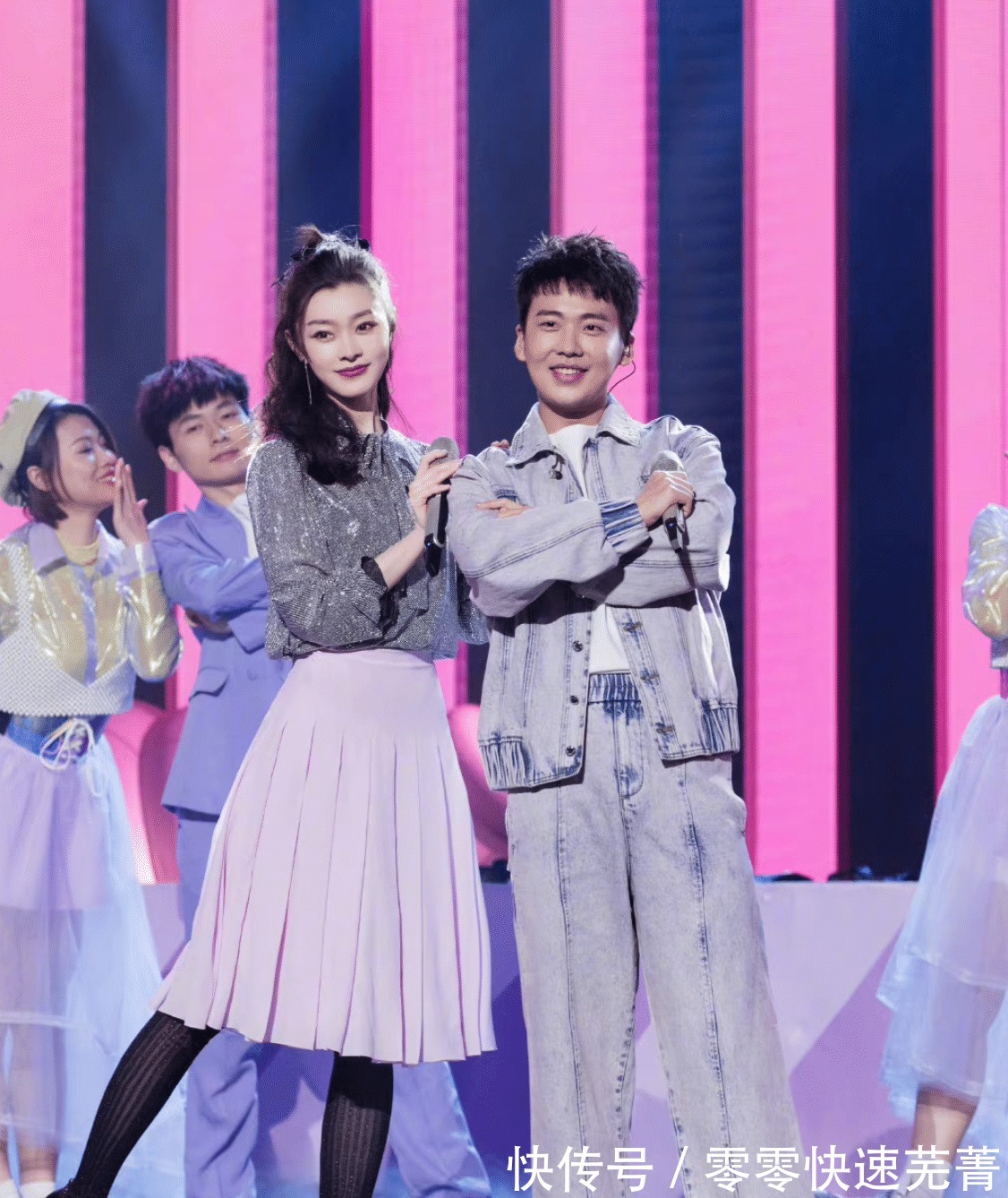 《你好星期六》似德云社专场郭麒麟亲秦霄贤轮番上阵,收视领跑