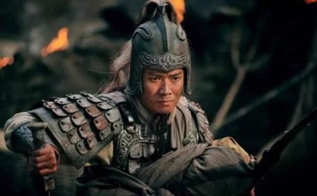 刘备|刘备麾下两位大将,一人不输吕布,一人胜过关羽,却没受到重用