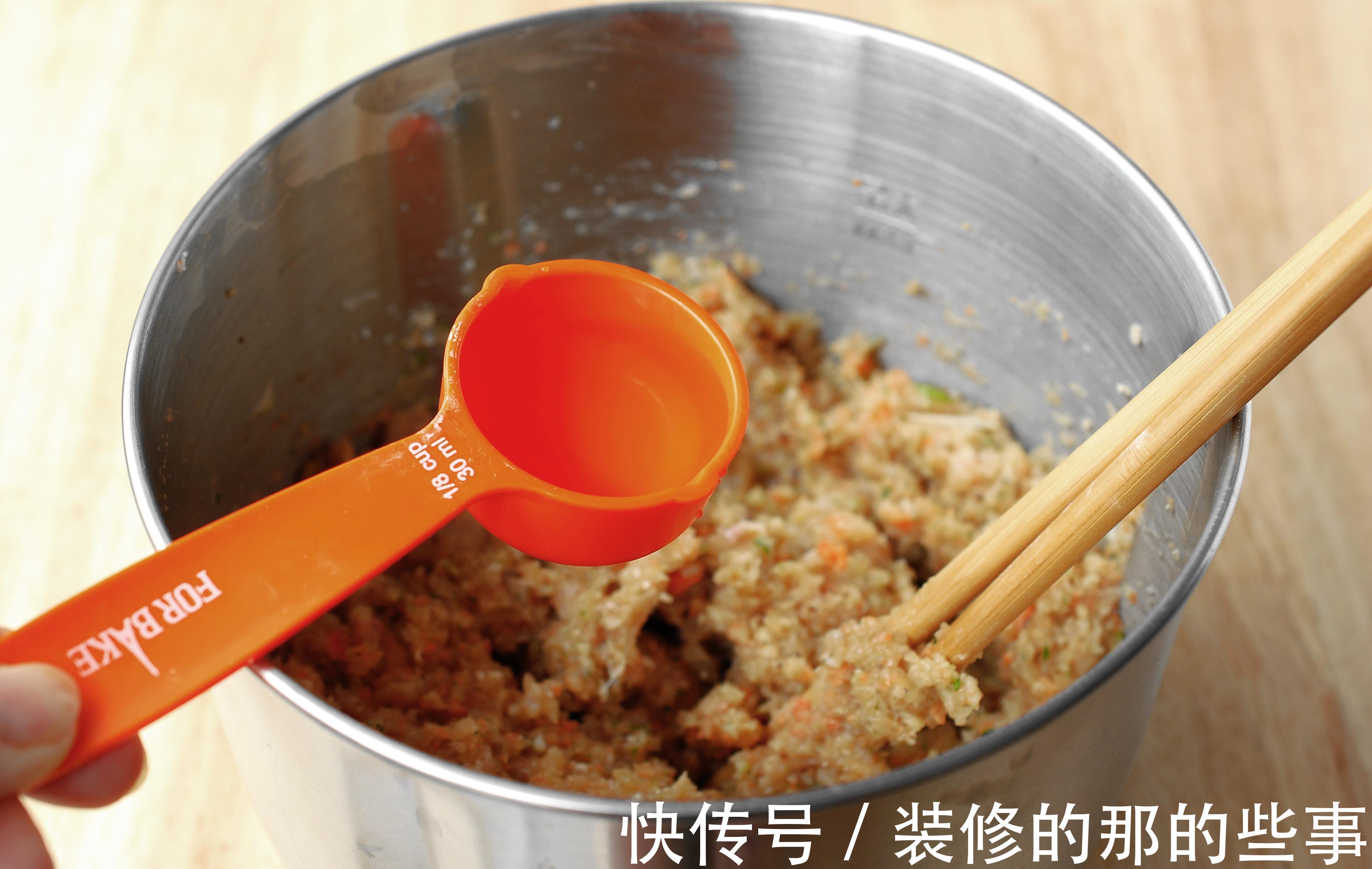 鸡肉馅儿|三伏天吃饺子，还是这肉最合适，热量低不上火，软嫩入味儿