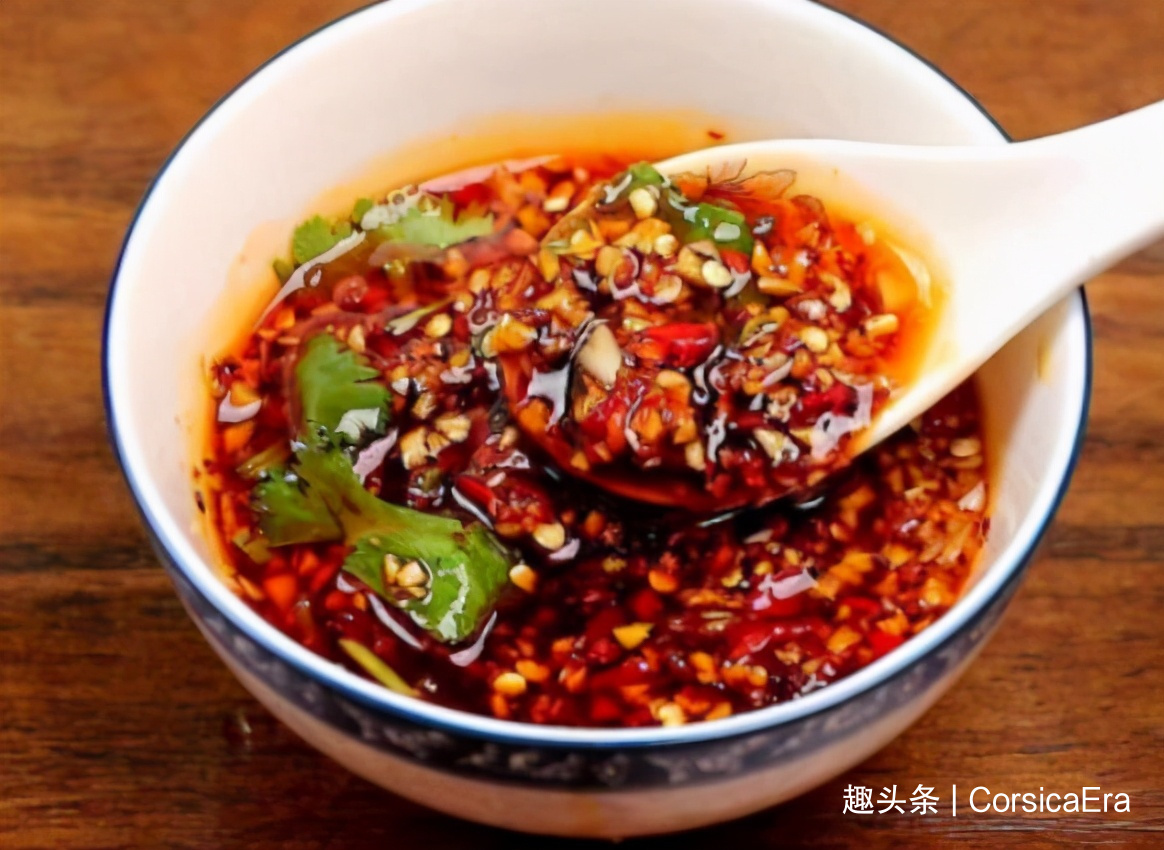 想吃凉菜不会调学会“万能凉拌汁”,不管拌啥凉菜都好吃