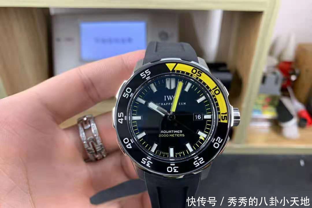 海马3|给你五万,欧米茄海马300和万国海洋时计潜水表,你会选谁