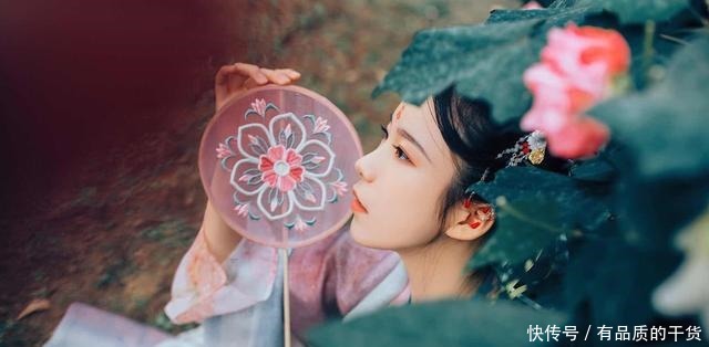 美路子野|千古才女李清照,人美路子野,曾写下一首讽刺诗只为嘲讽丈夫无能!