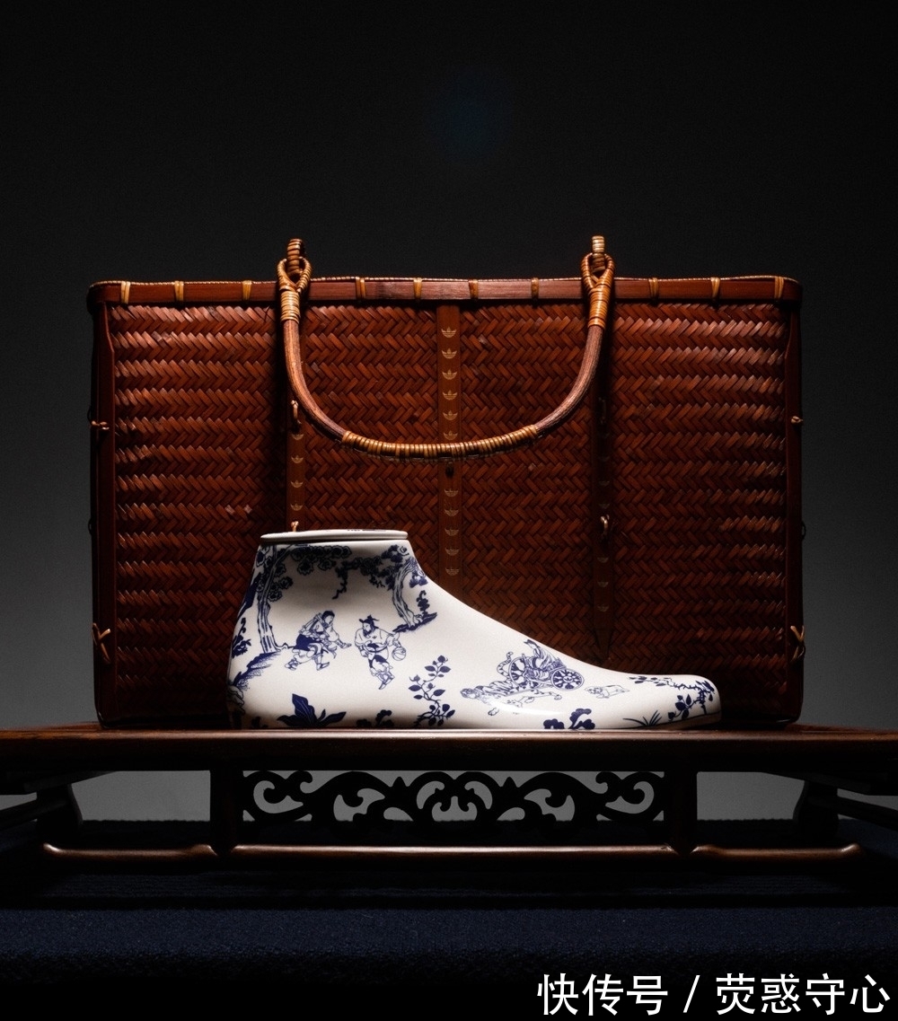 球鞋 17 万才能买的球鞋套装!「特殊版本」开箱上脚!