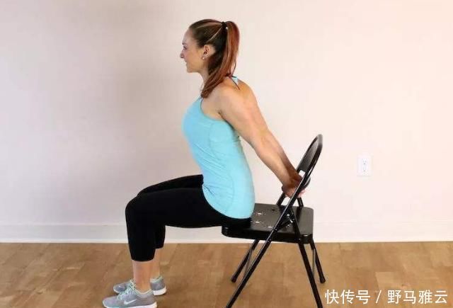 精气神|每天坚持此动作,可瞬间激活体内阳气,让你精神百倍,背不痛