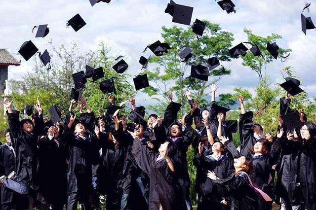 命运&28年过去了,那个渴望上学的“大眼睛”女孩,她的现状超出了想象