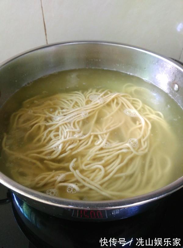 红薯叶|刮油这菜最在行,吃一次等于做一次肠道大扫除,常吃肉也能悄悄瘦