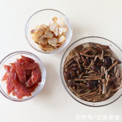 腊味饭|APIXINTL电压力锅：茶树菇腊味饭