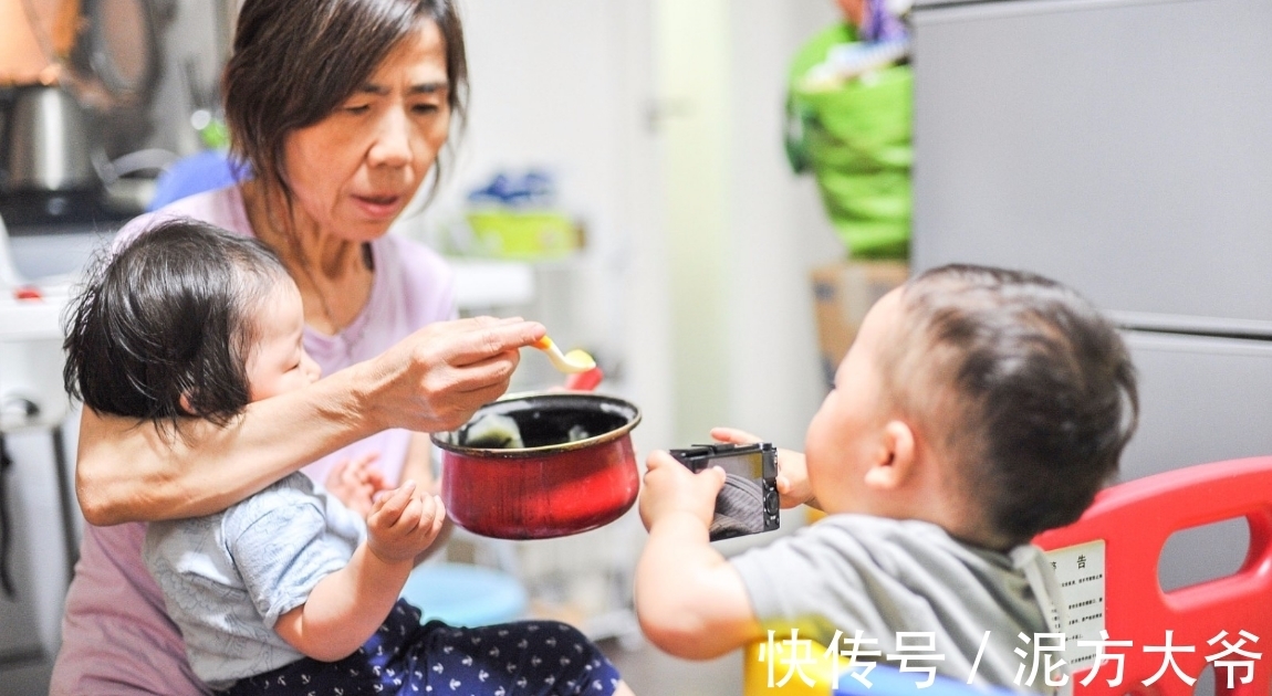 宝妈|“带孙子”和“带外孙”哪个好?过来人说出大实话,儿女真该反思