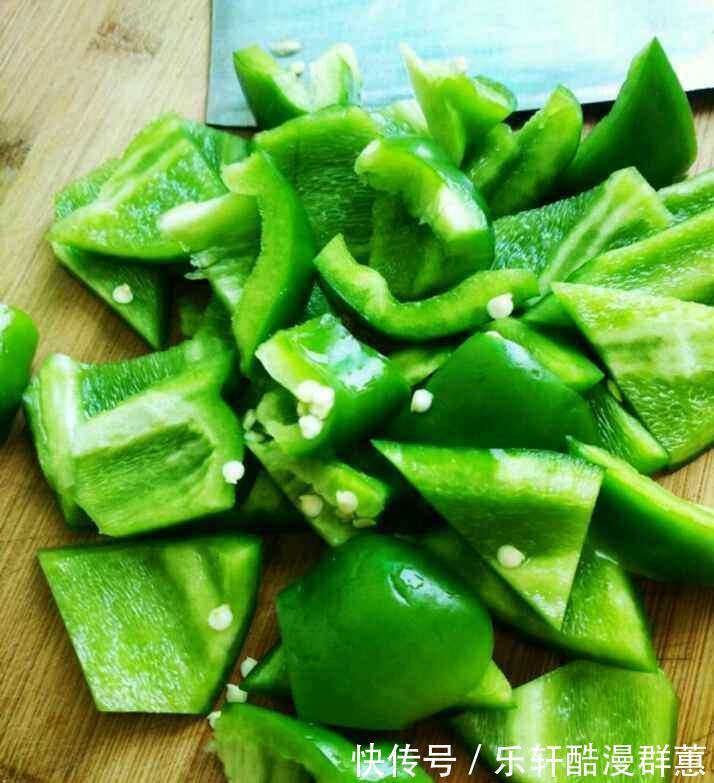 秋天,吃红薯吃山药,不如吃这菜,荤素搭配,比饭店还好吃