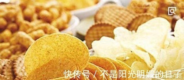 膨化食品|四样危害孩子健康的食物,朋友们注意了,不要再买给孩子了!