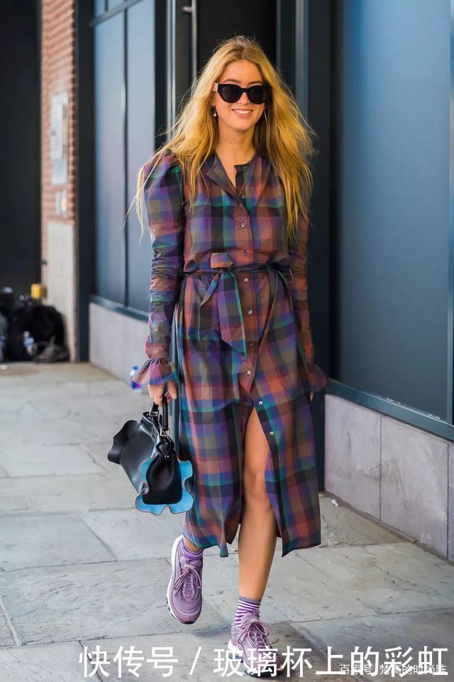 不论是入秋大衣还是过冬羽绒服,这3种颜色尽量少选!又土又显老