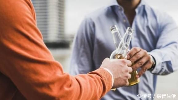 糖尿病患者|糖尿病患者能喝酒吗?其实很多人都搞错了,答案或许意想不到!