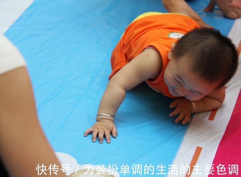 训练|多多练习“宝宝趴”,将来才能“宝宝爬”,这才是进阶训练